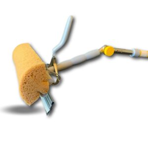 Lave vitre articulé