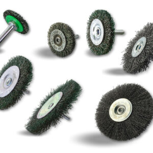 Alternative view of Assortiment de 7 brosses rotatives circulaires sur tige | Brins inox