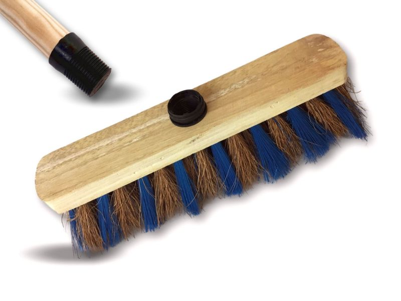Balai de ménage en fibres de coco zèbré – Image 2