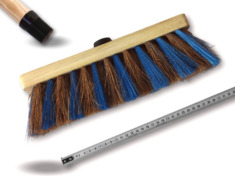 Balai de ménage en fibres de coco zèbré – Image 5
