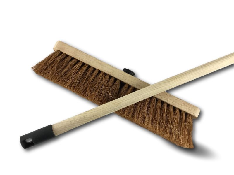 Balai de ménage en fibres de coco naturel long 37,5 cm – Image 4