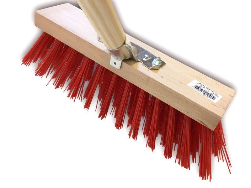 Balai de cantonnier - Piste Extérieur - PVC rouge - Petites largeurs