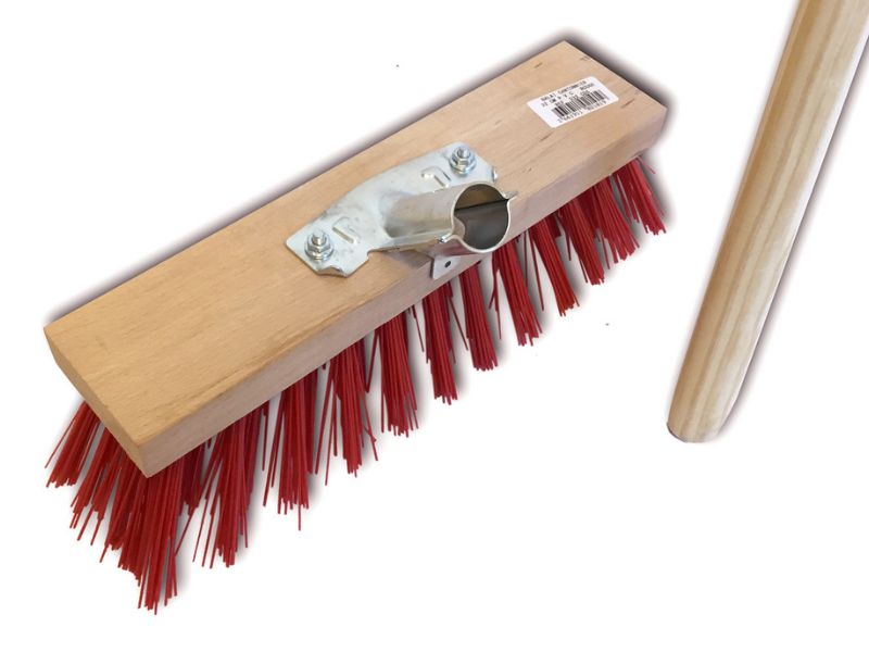 Balai de cantonnier - Piste Extérieur - PVC rouge - Petites largeurs – Image 2